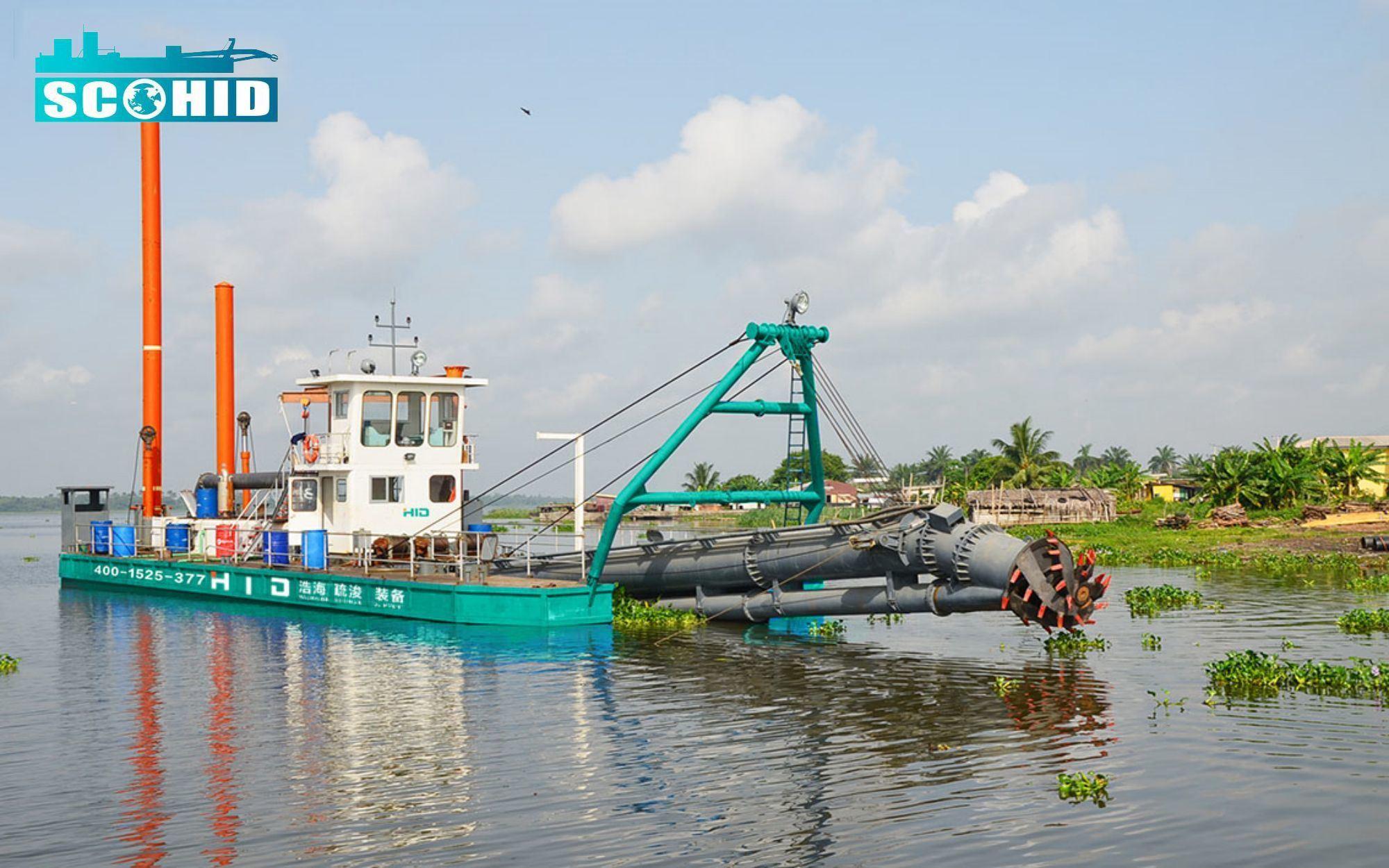 Draga de sucção com cortador de capacidade de fluxo de 3500m3 / h para dragagem de rio