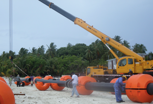 Indústria Marinha Dragagem HDPE Sand Mud Oil Floater Pipes Pipeline vender