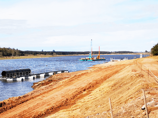 Barcaças automotoras de transporte logístico de equipamentos pesados ​​200t para rio/lago 