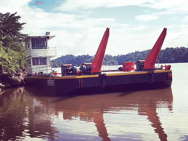 Barcaças automotoras de transporte logístico de equipamentos pesados ​​200t para rio/lago 